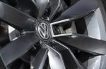 Volkswagen Arteon 4Motion Elegance 2017 года (UK)